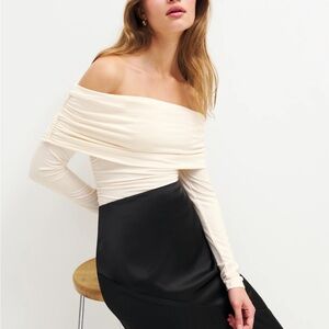 Reformation Florentina Knit Off-the-Shoulder Sweater in Horchata Size XS